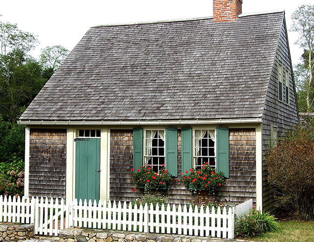 Cape Cod Moulding